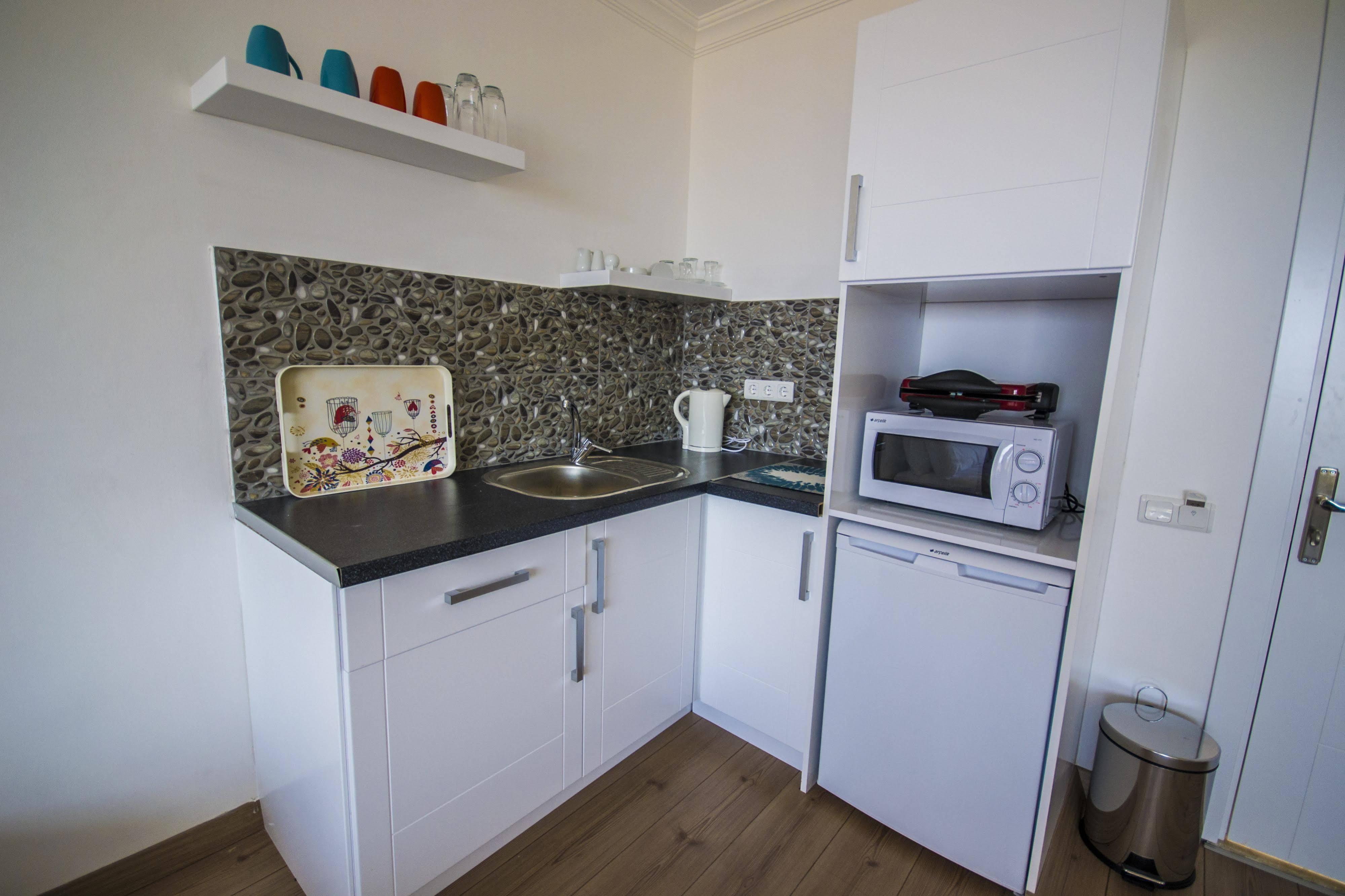 Kelebek Studio Apartments Kalkan Exterior photo
