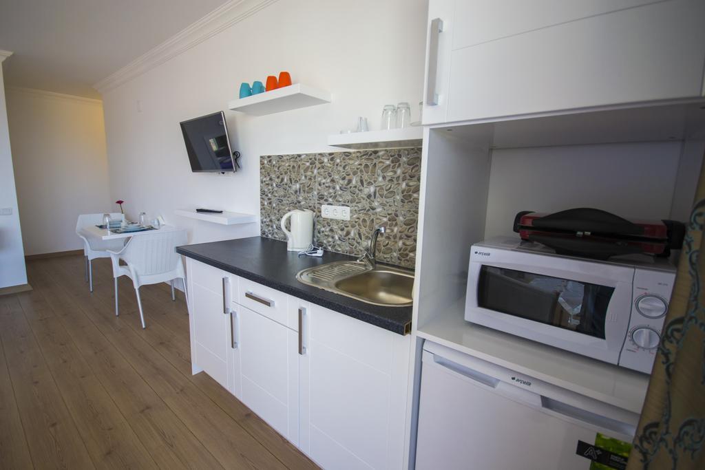 Kelebek Studio Apartments Kalkan Exterior photo