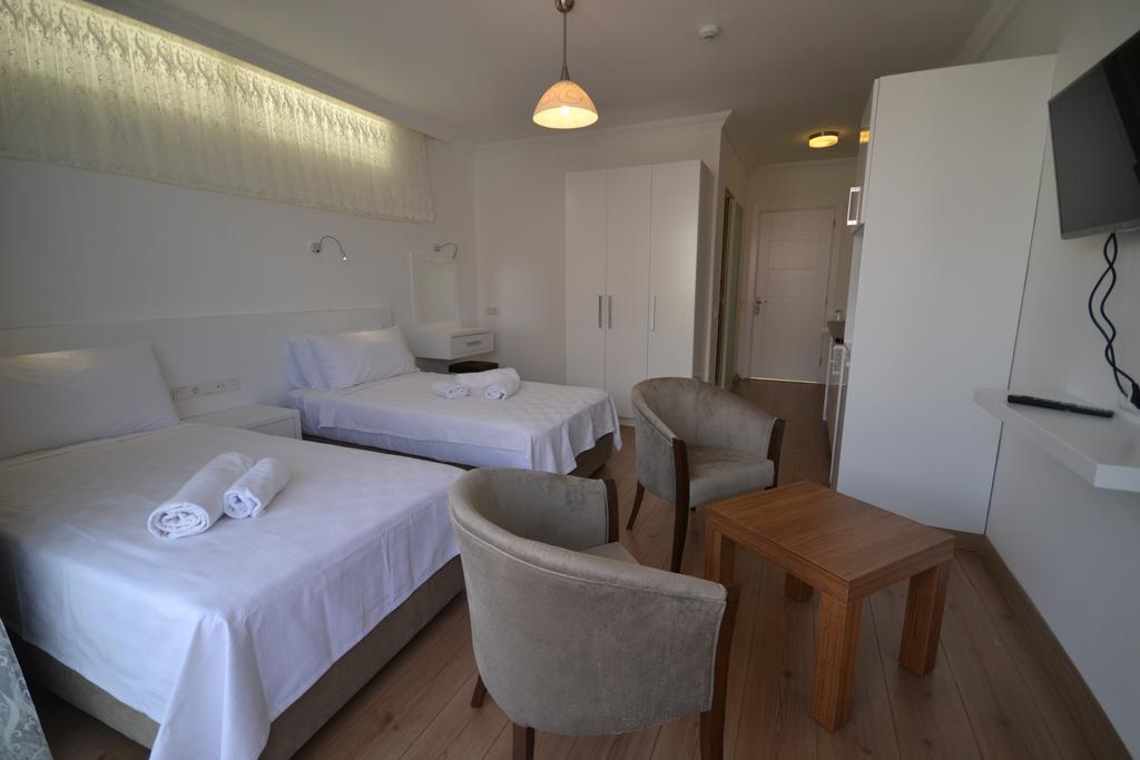 Kelebek Studio Apartments Kalkan Room photo