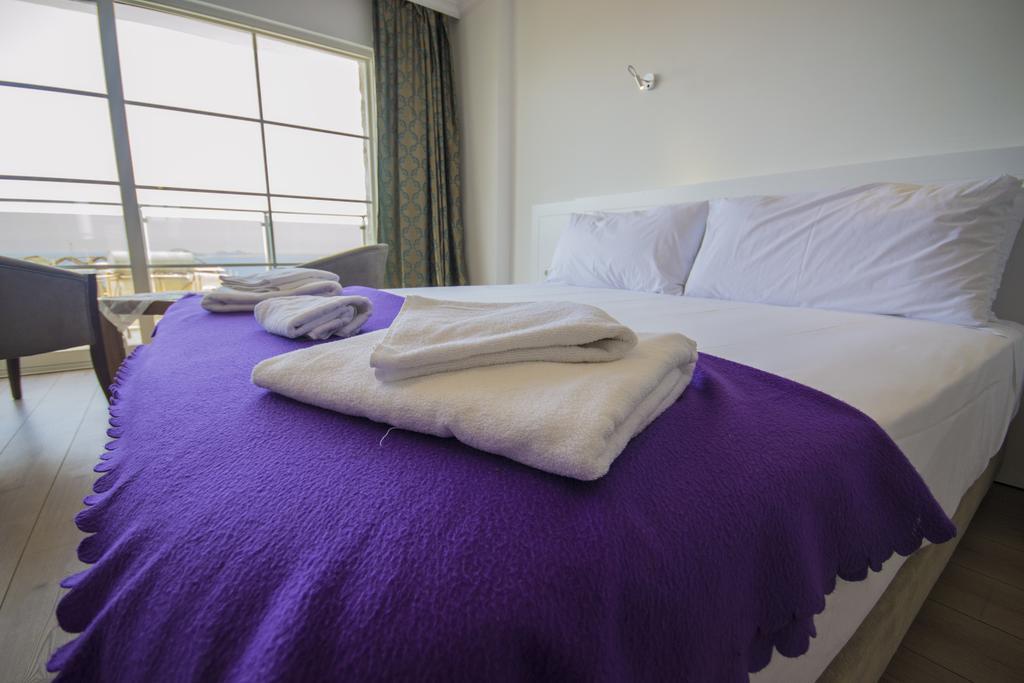 Kelebek Studio Apartments Kalkan Exterior photo