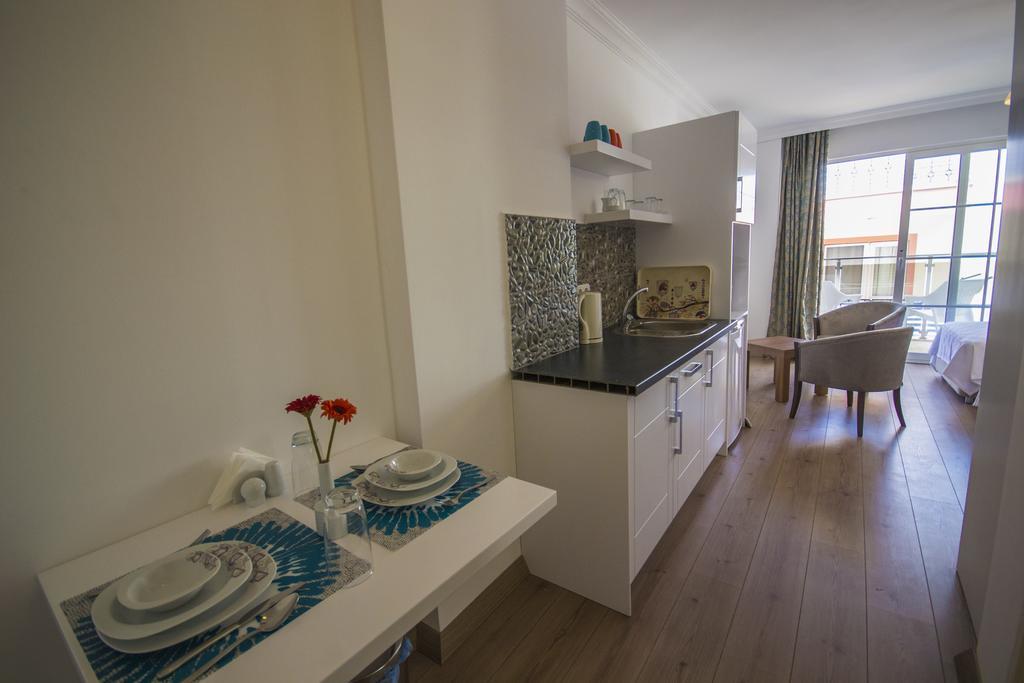 Kelebek Studio Apartments Kalkan Exterior photo